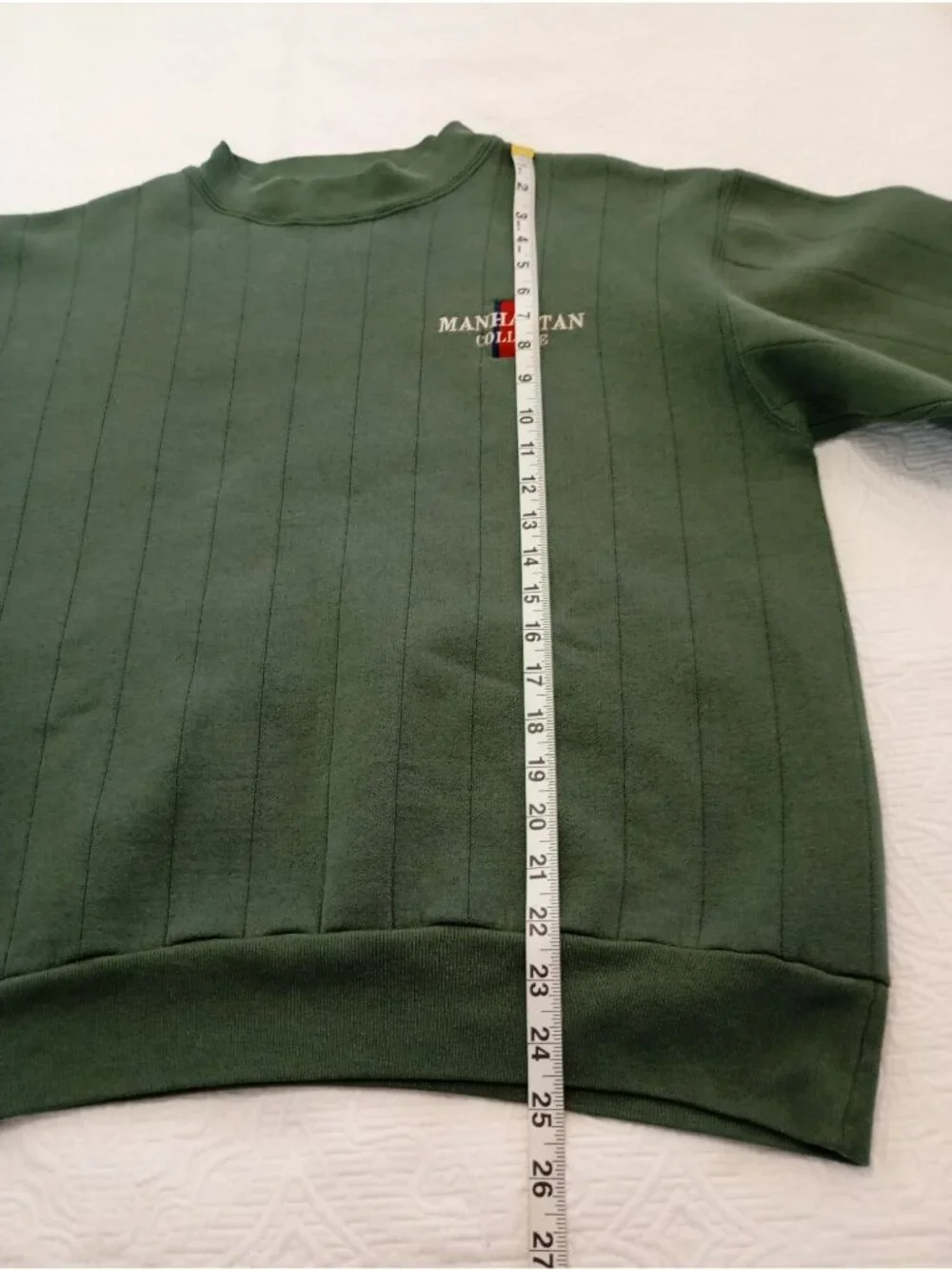Vintage Jansport Manhattan College Green Sweatshirt Ribbed Crewneck L USA-Made - Picture 7 of 8